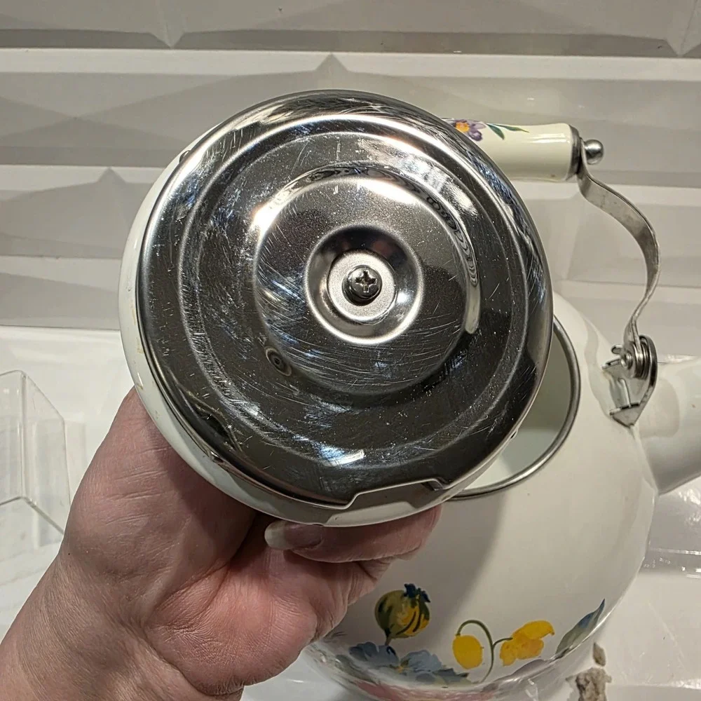 Pioneer Woman Whistling Tea Kettle 2 Quart Blooming Bouquet Enamel On Steel